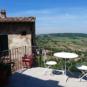 House - Il Torrino Apartment