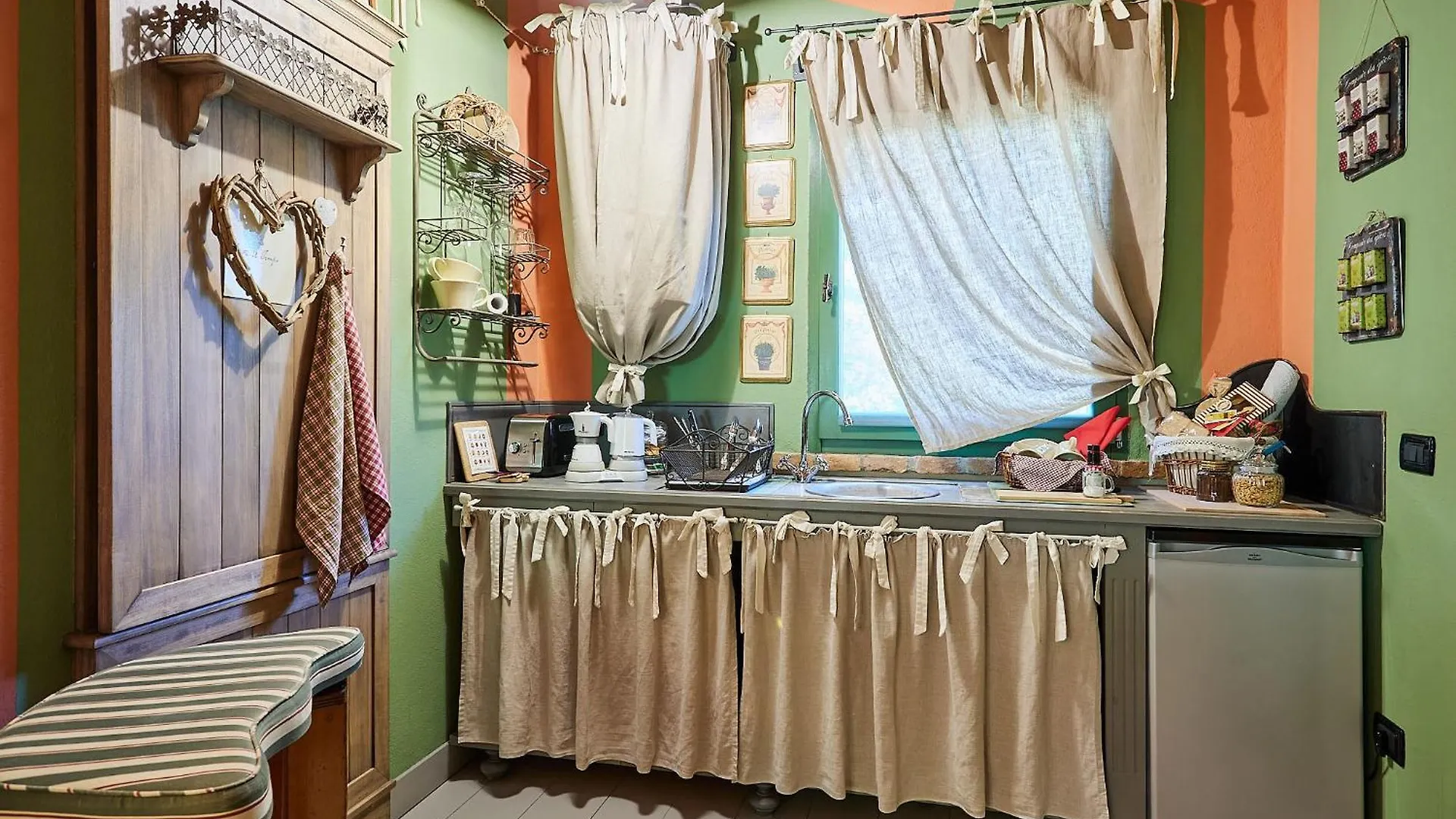 Il Vecchio Milipano Guest House Montepulciano 0*,  Italy